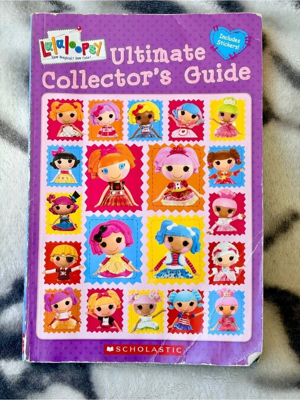 Lalaloopsy (2012) Ultimate Collector's Guide Paperback Book by Scholastic